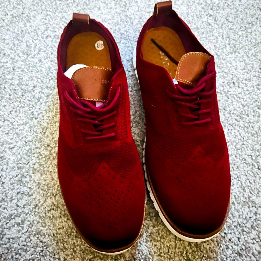Mens Red knit casual shoes size 14